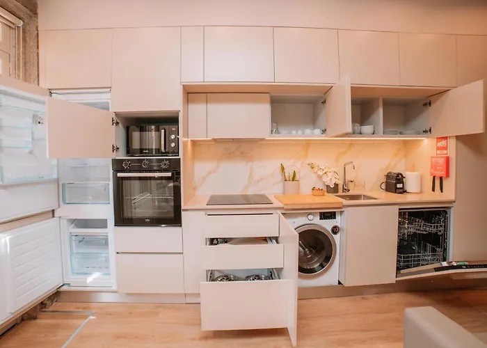 Casa Monteiro By Quantique * Braga